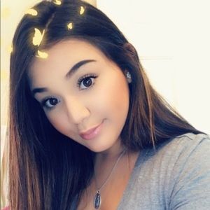 Meet your Posher, Jasmine